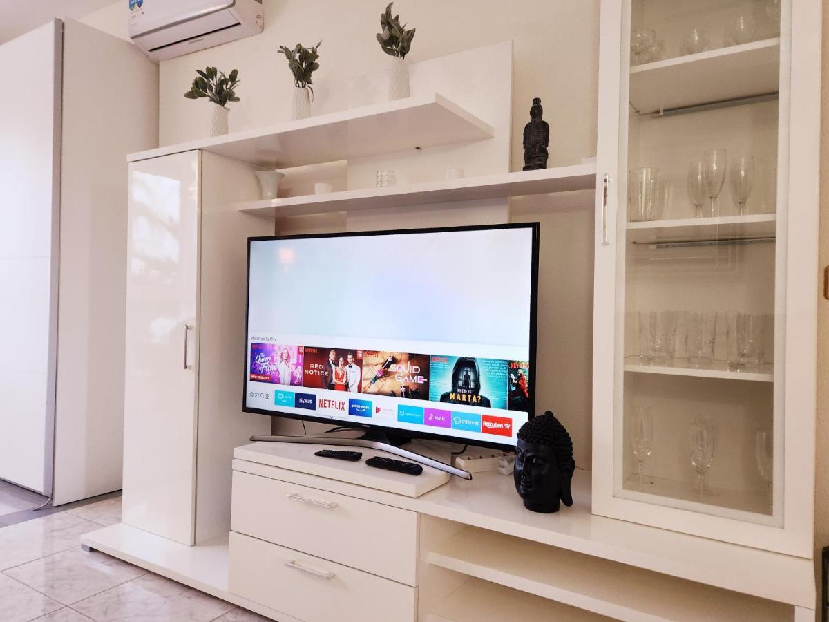 Yumbo Queen Apartment Сан-Бартоломе Экстерьер фото